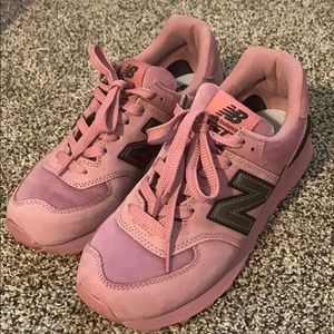 Women’s New Balance 574